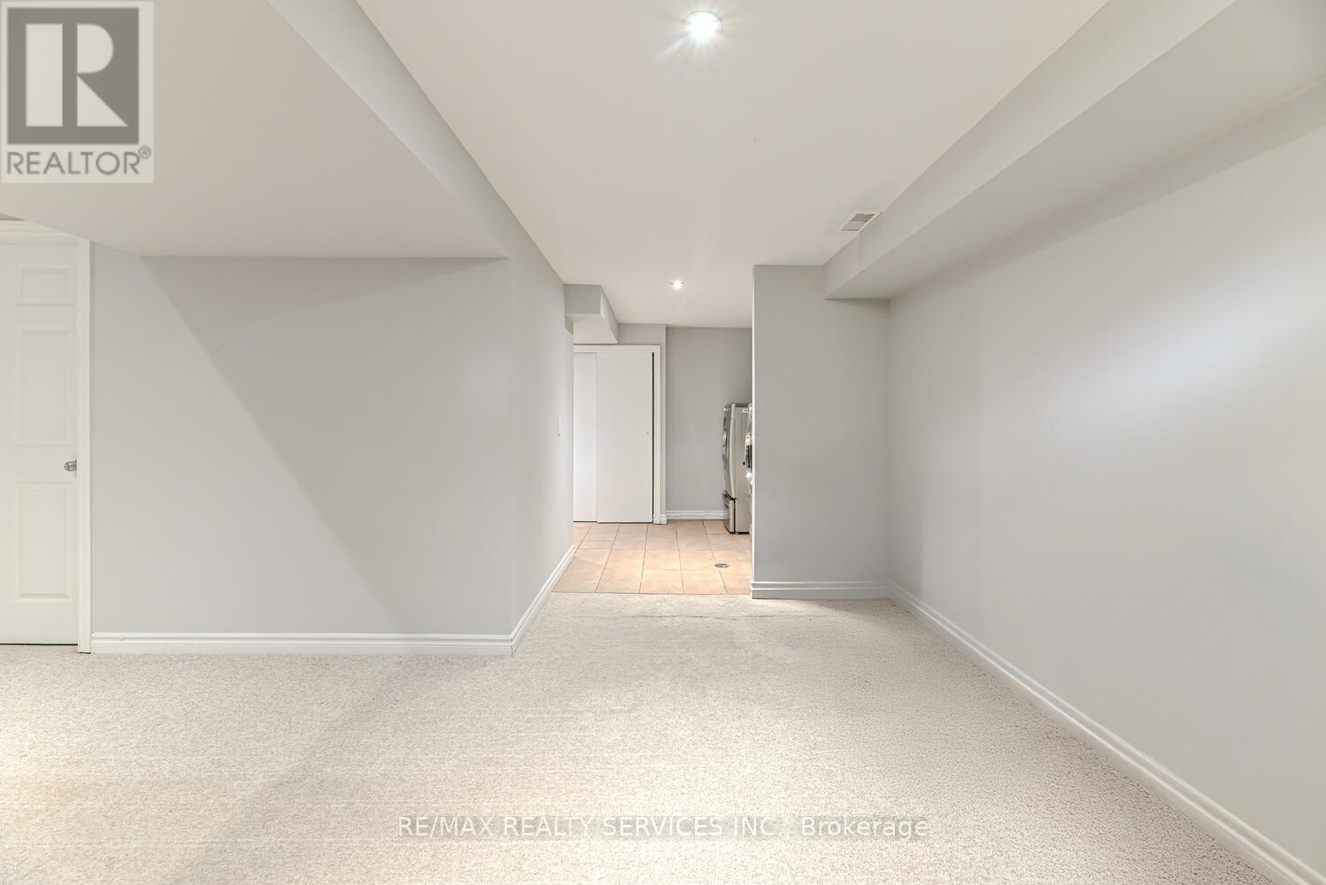 6 - 110 Heathcliffe Square, Brampton, Ontario  L6S 5R1 - Photo 42 - W12441346