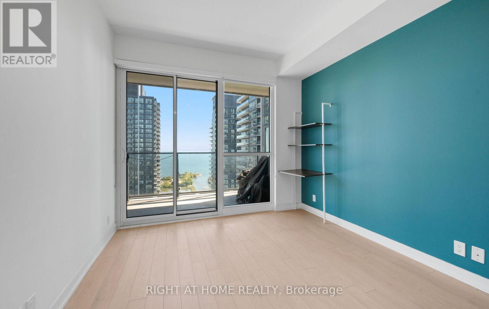 3409 - 10 Park Lawn Road, Toronto, Ontario  M8V 0H9 - Photo 8 - W12441359