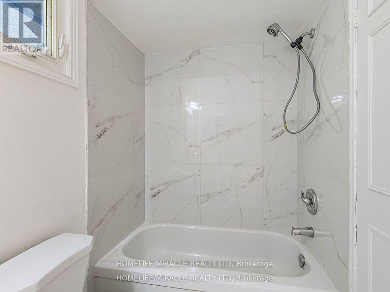 56 Philosophers Trail, Brampton, Ontario  L6S 4C9 - Photo 25 - W12441363