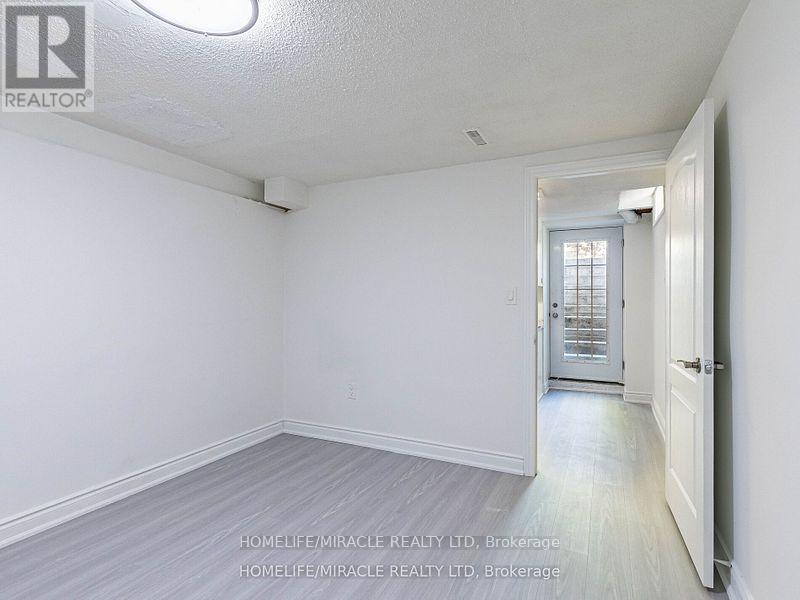 56 Philosophers Trail, Brampton, Ontario  L6S 4C9 - Photo 38 - W12441363