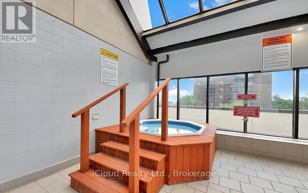 1807 - 150 Park Street W, Windsor, Ontario  N9A 7A2 - Photo 16 - X12441300