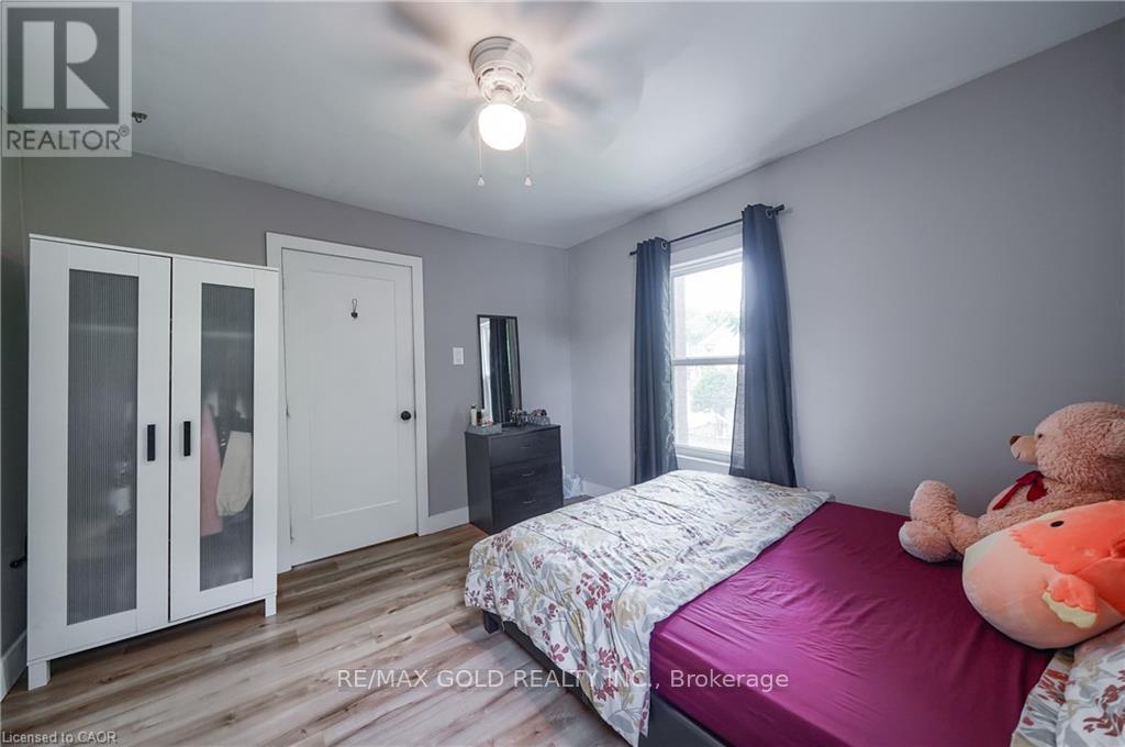36 Kerr Street, Cambridge, Ontario  N1R 4A3 - Photo 18 - X12441334