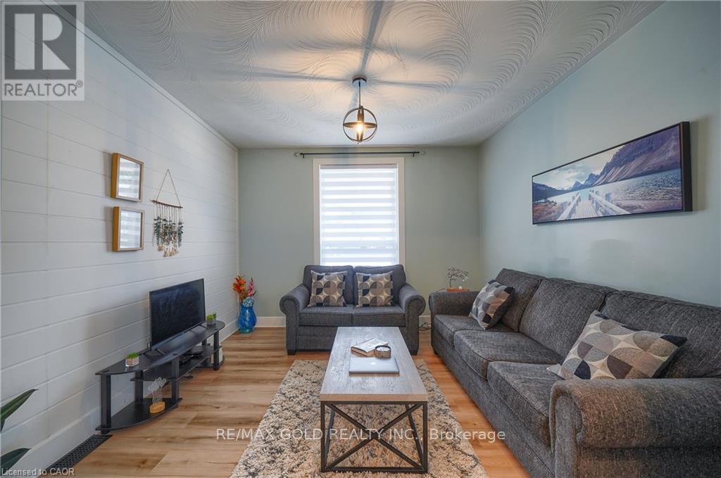 36 Kerr Street, Cambridge, Ontario  N1R 4A3 - Photo 9 - X12441334