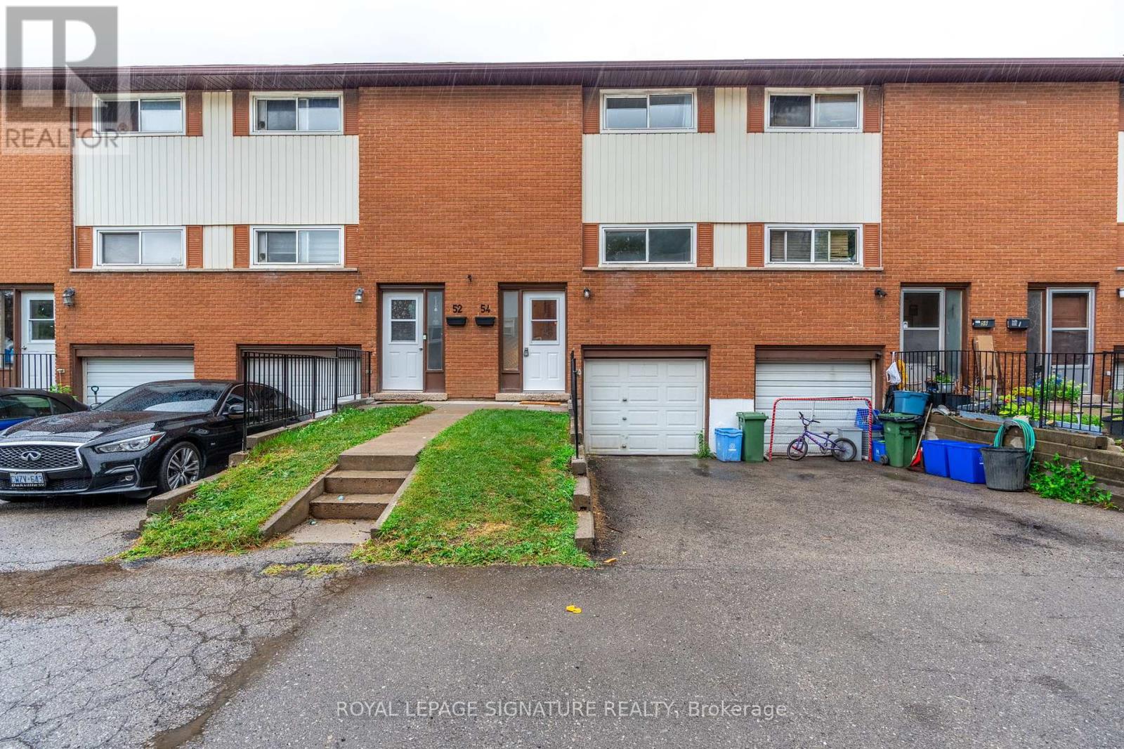 54 Woodman Drive N, Hamilton, Ontario  L8H 2M5 - Photo 2 - X12441338