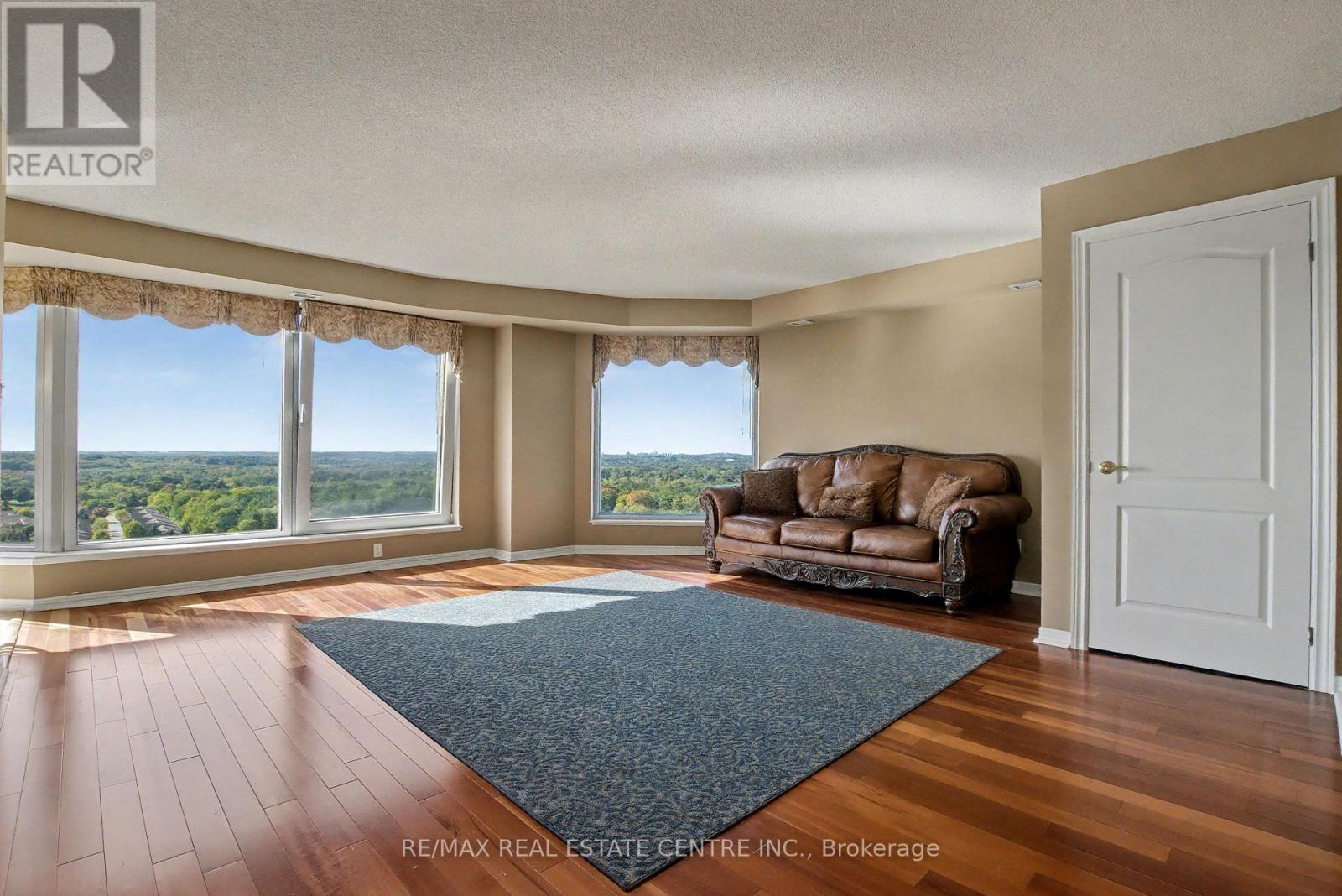 1801 - 190 Hespeler Road, Cambridge, Ontario  N1R 8B8 - Photo 11 - X12441365