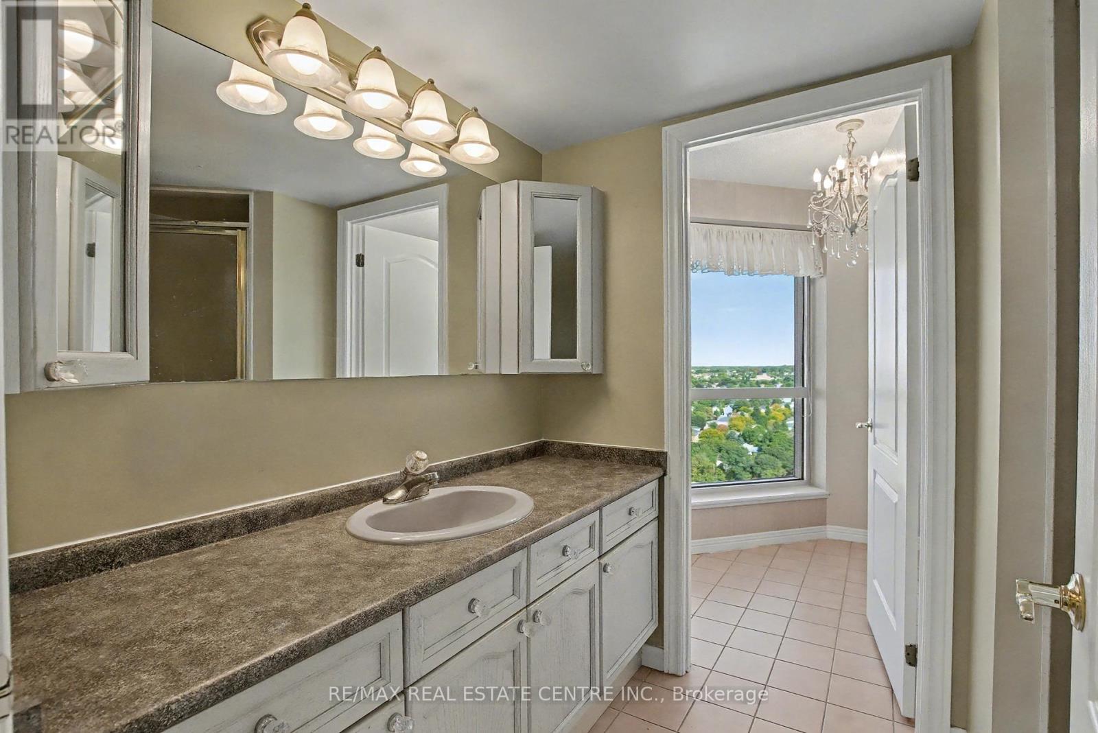 1801 - 190 Hespeler Road, Cambridge, Ontario  N1R 8B8 - Photo 27 - X12441365