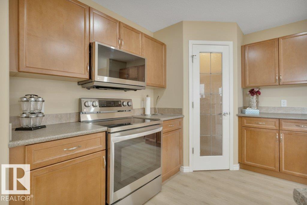 300 Graywood Me, Stony Plain, Alberta  T7Z 0C2 - Photo 5 - E4460521