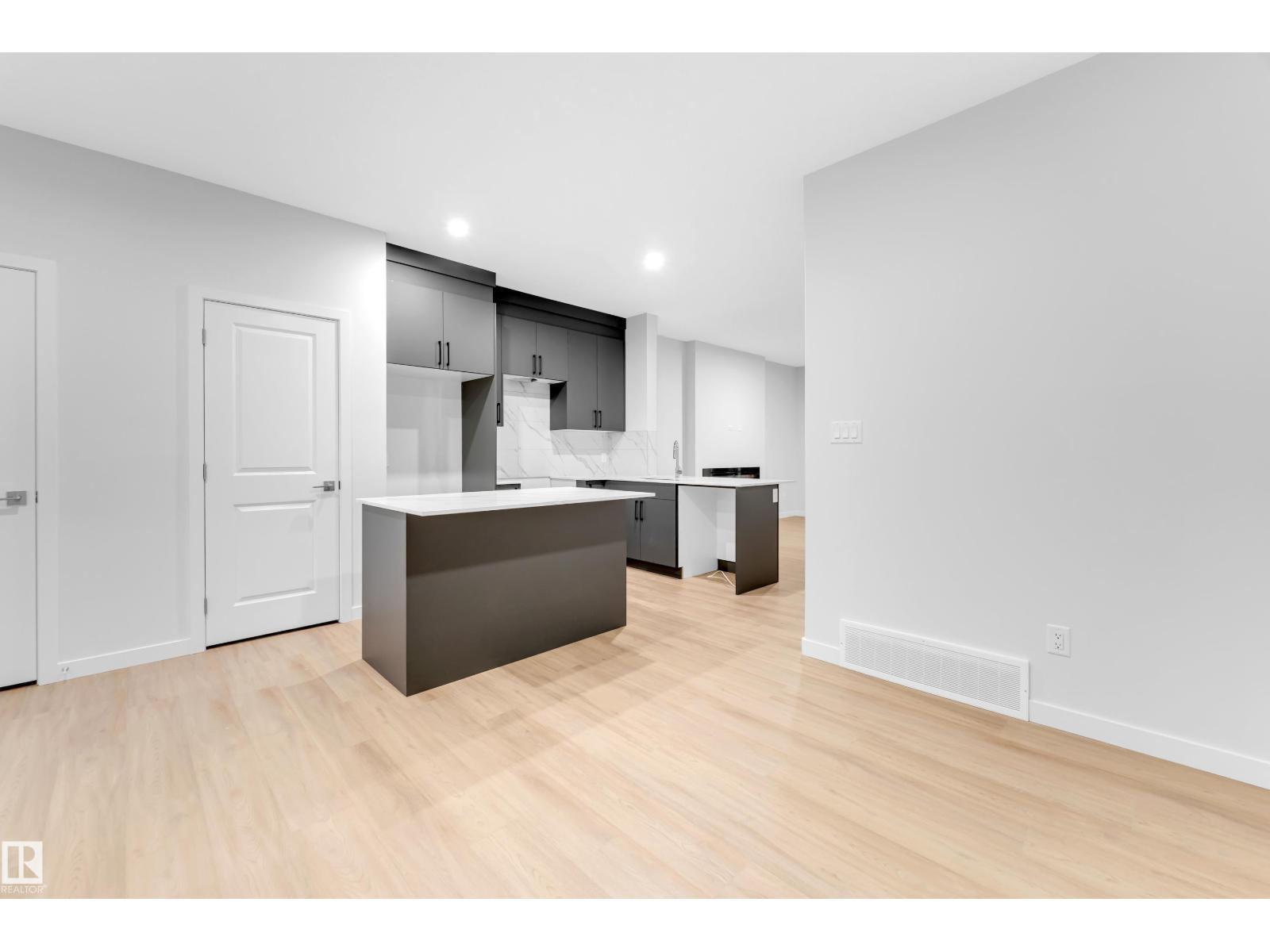 252 24 St Nw, Edmonton, Alberta  T6X 3J1 - Photo 11 - E4460501