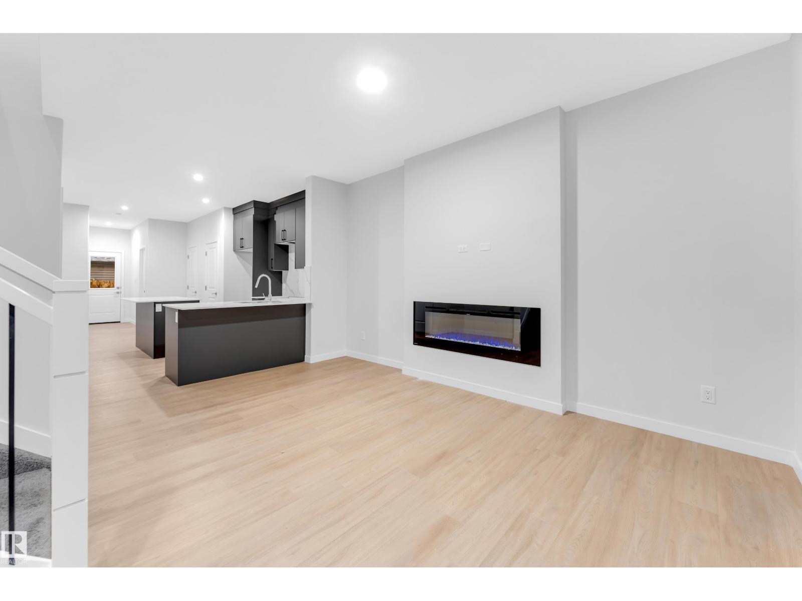 252 24 St Nw, Edmonton, Alberta  T6X 3J1 - Photo 5 - E4460501