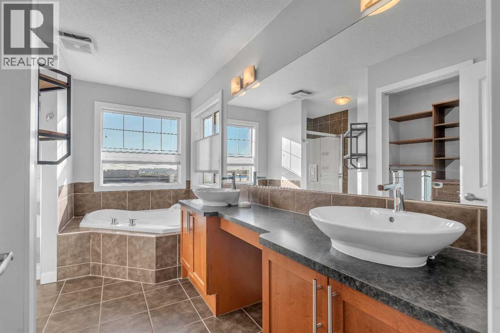 264 Morningside Green Sw, Airdrie, Alberta  T4B 3M4 - Photo 28 - A2258563