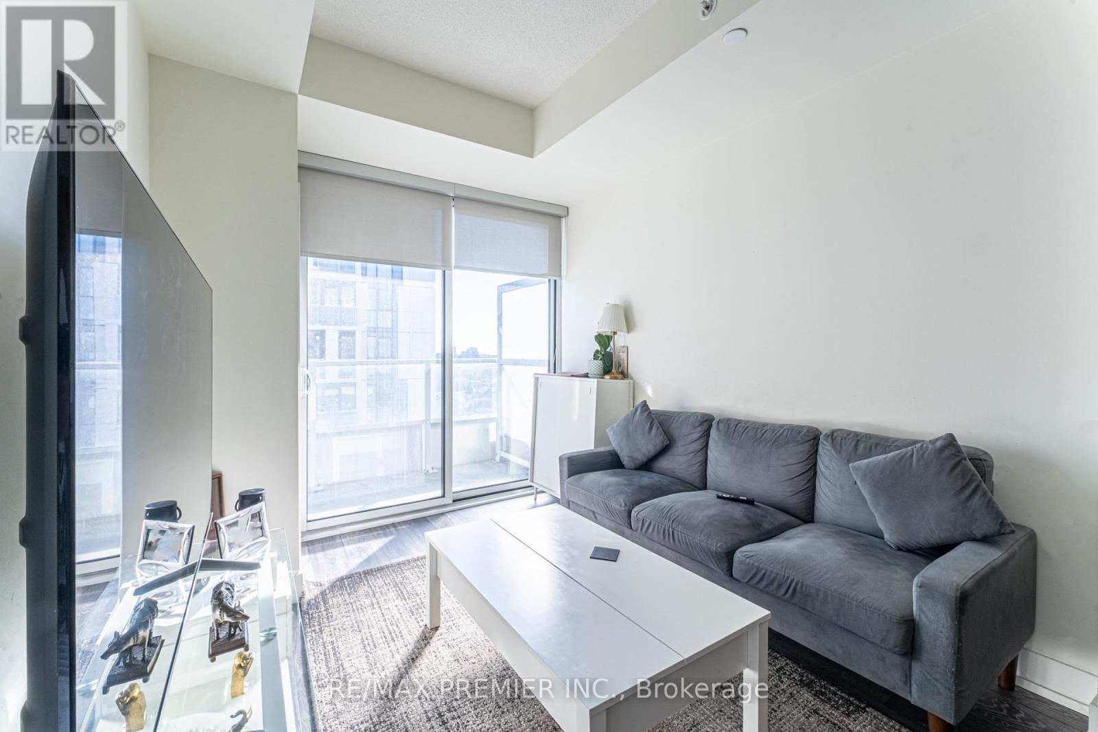 1511 - 180 Fairview Mall Drive, Toronto, Ontario  M2J 0G4 - Photo 3 - C12441381