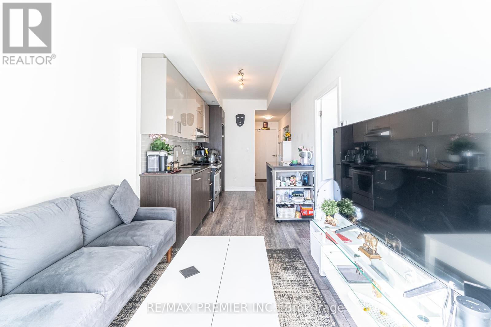 1511 - 180 Fairview Mall Drive, Toronto, Ontario  M2J 0G4 - Photo 4 - C12441381
