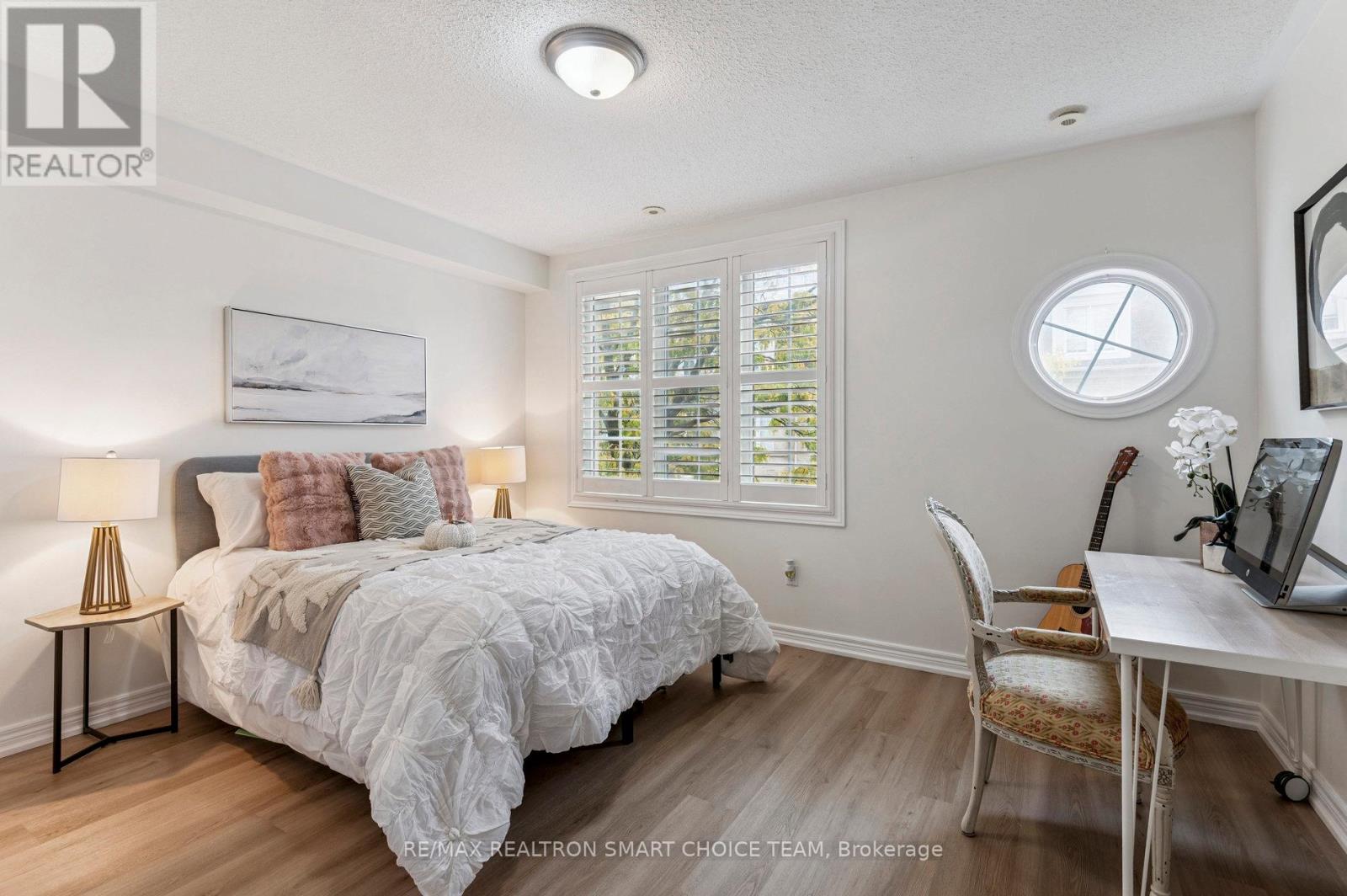 12 - 34 Mcbride Lane, Toronto (Willowdale West), Ontario  M2N 7B8 - Photo 29 - C12441395