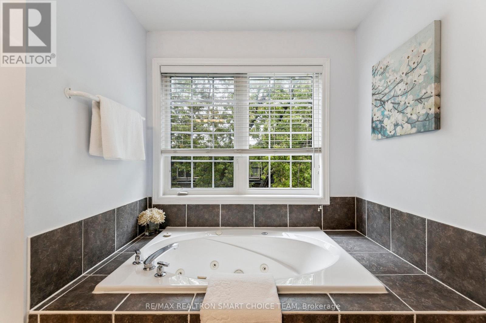 12 - 34 Mcbride Lane, Toronto (Willowdale West), Ontario  M2N 7B8 - Photo 46 - C12441395