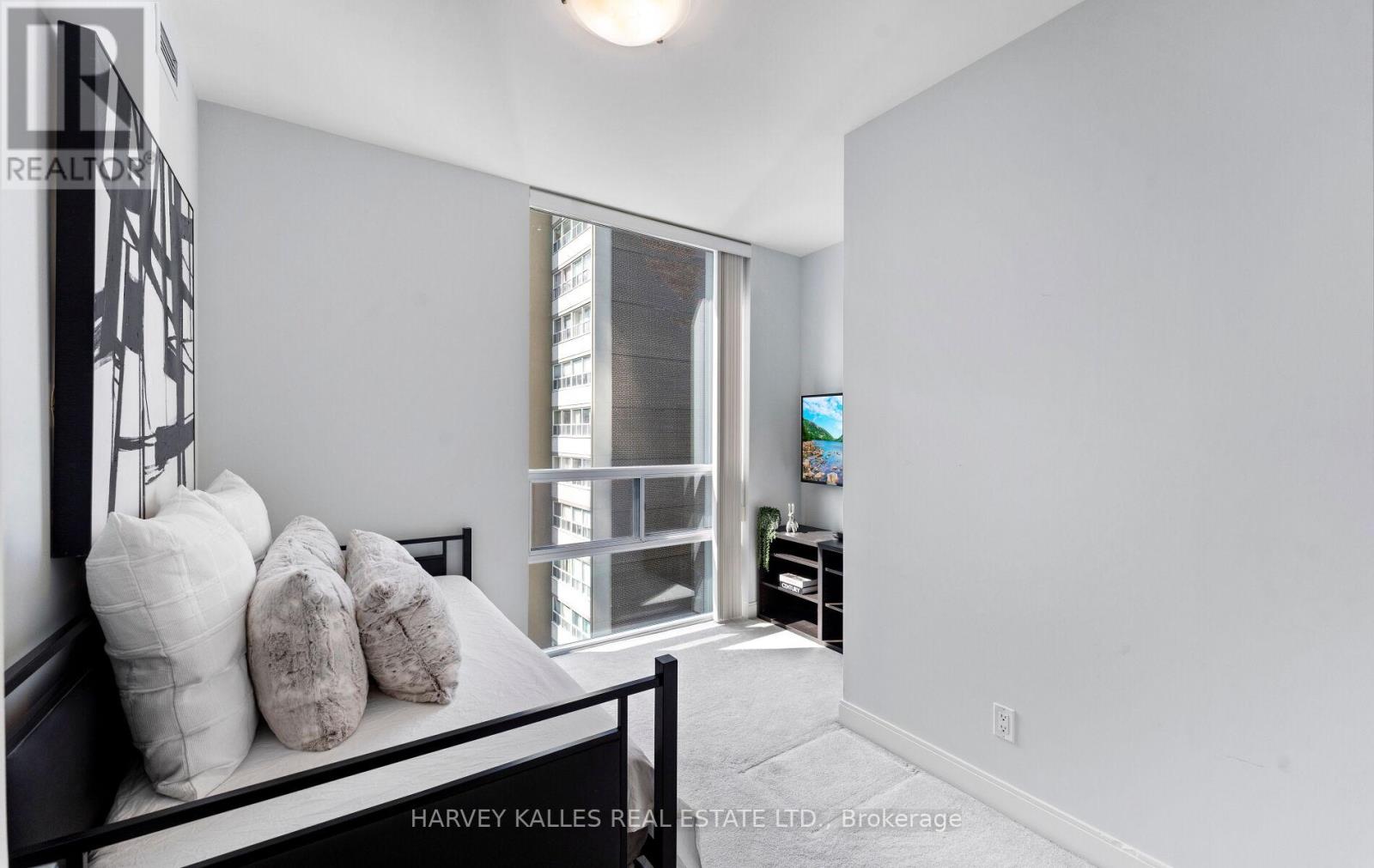 1406 - 88 Broadway Avenue, Toronto, Ontario  M4P 0A5 - Photo 22 - C12441404