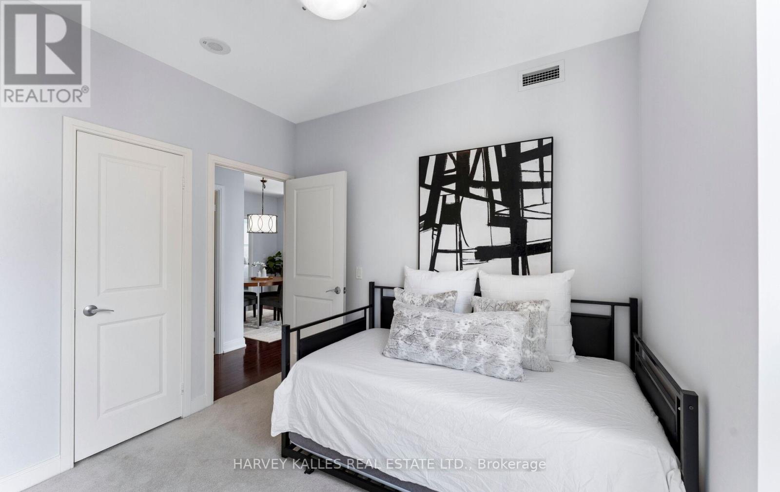 1406 - 88 Broadway Avenue, Toronto, Ontario  M4P 0A5 - Photo 23 - C12441404