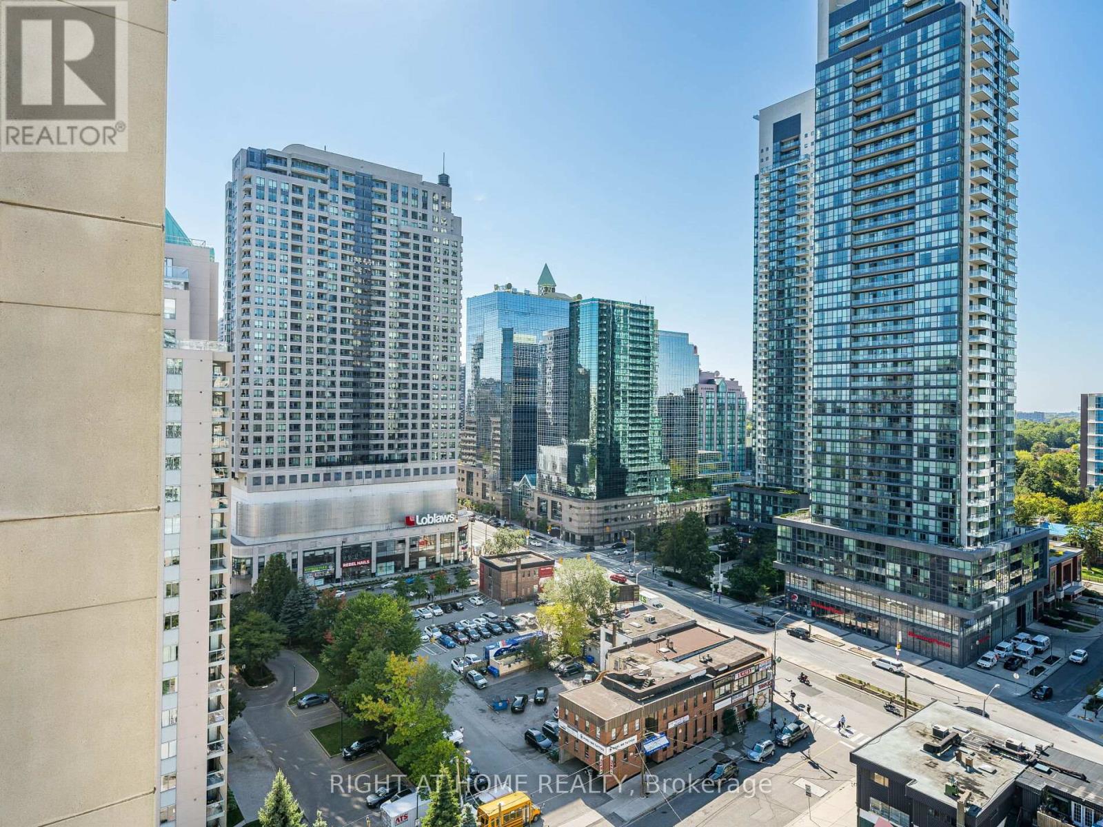2001 - 238 Doris Avenue, Toronto, Ontario  M2N 6W1 - Photo 48 - C12441407