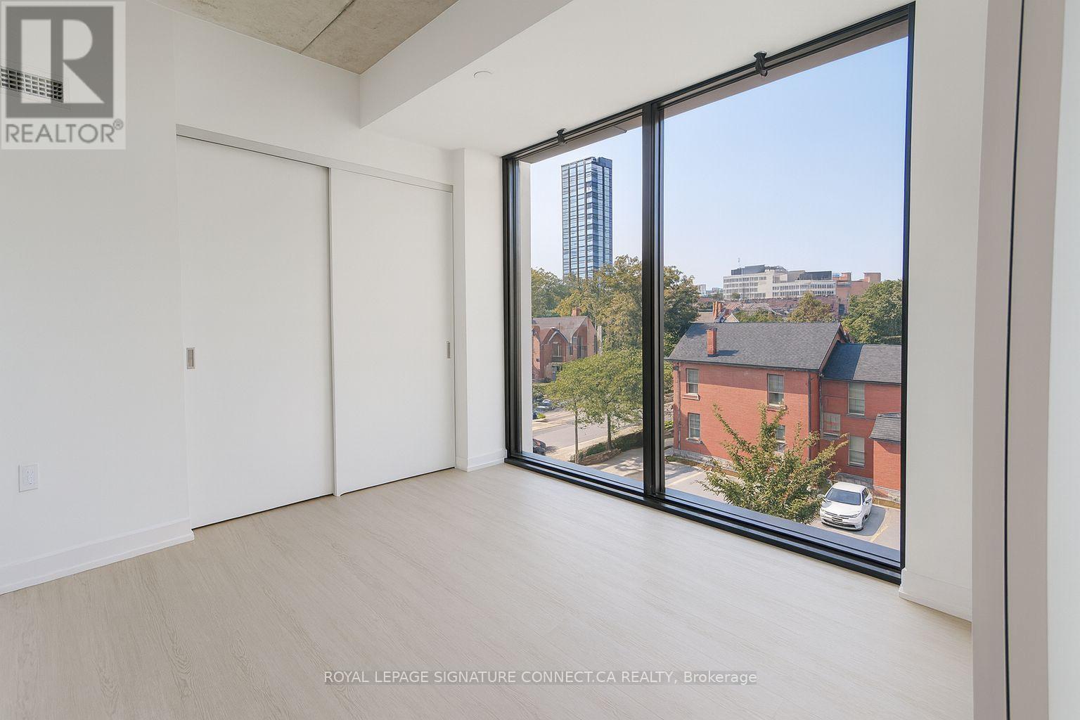 306 - 195 Mccaul Street, Toronto, Ontario  M5T 1W6 - Photo 4 - C12441482