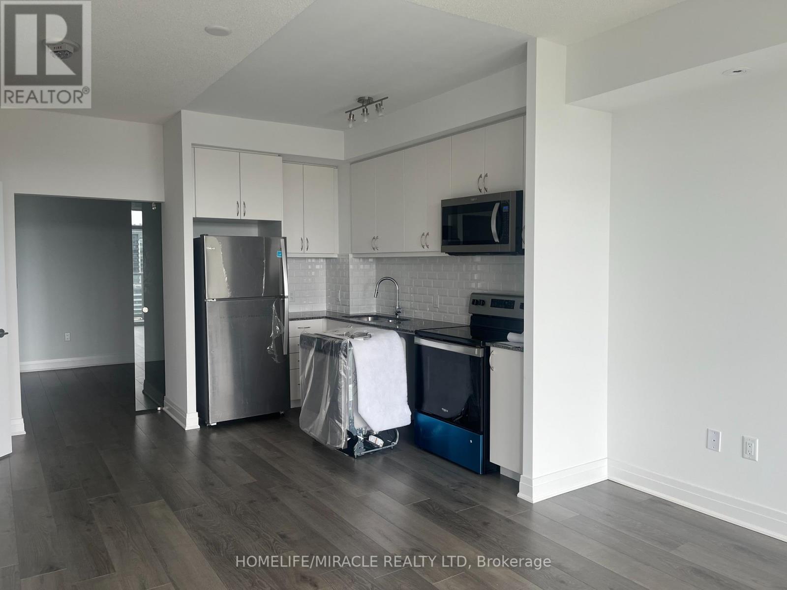 1401 - 3220 Sheppard Avenue, Toronto, Ontario  M1T 0B7 - Photo 22 - E12441409