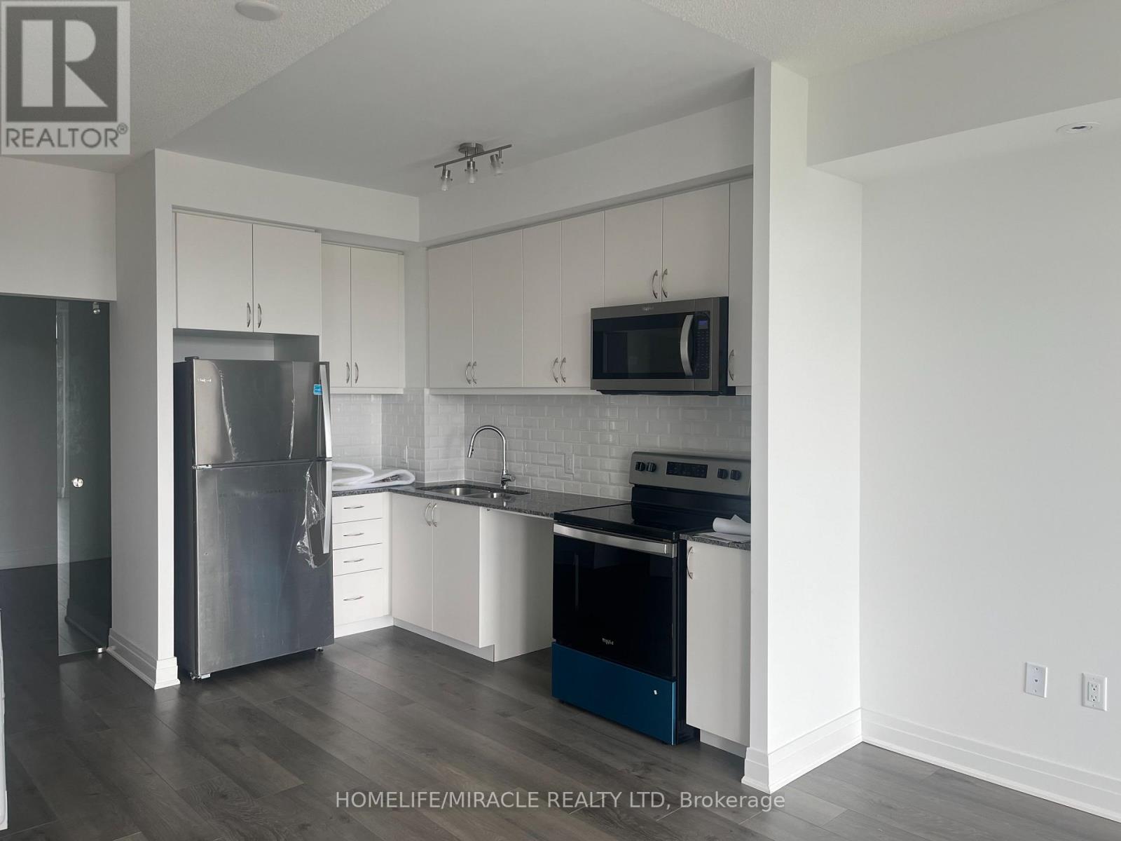 1401 - 3220 Sheppard Avenue, Toronto, Ontario  M1T 0B7 - Photo 24 - E12441409