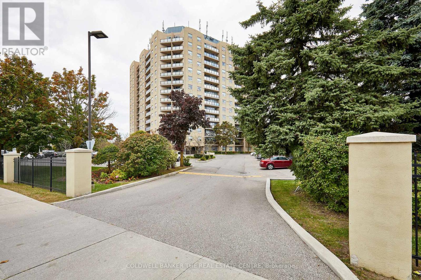 401 - 2 Westney Road N, Ajax, Ontario  L1T 3H3 - Photo 2 - E12441477