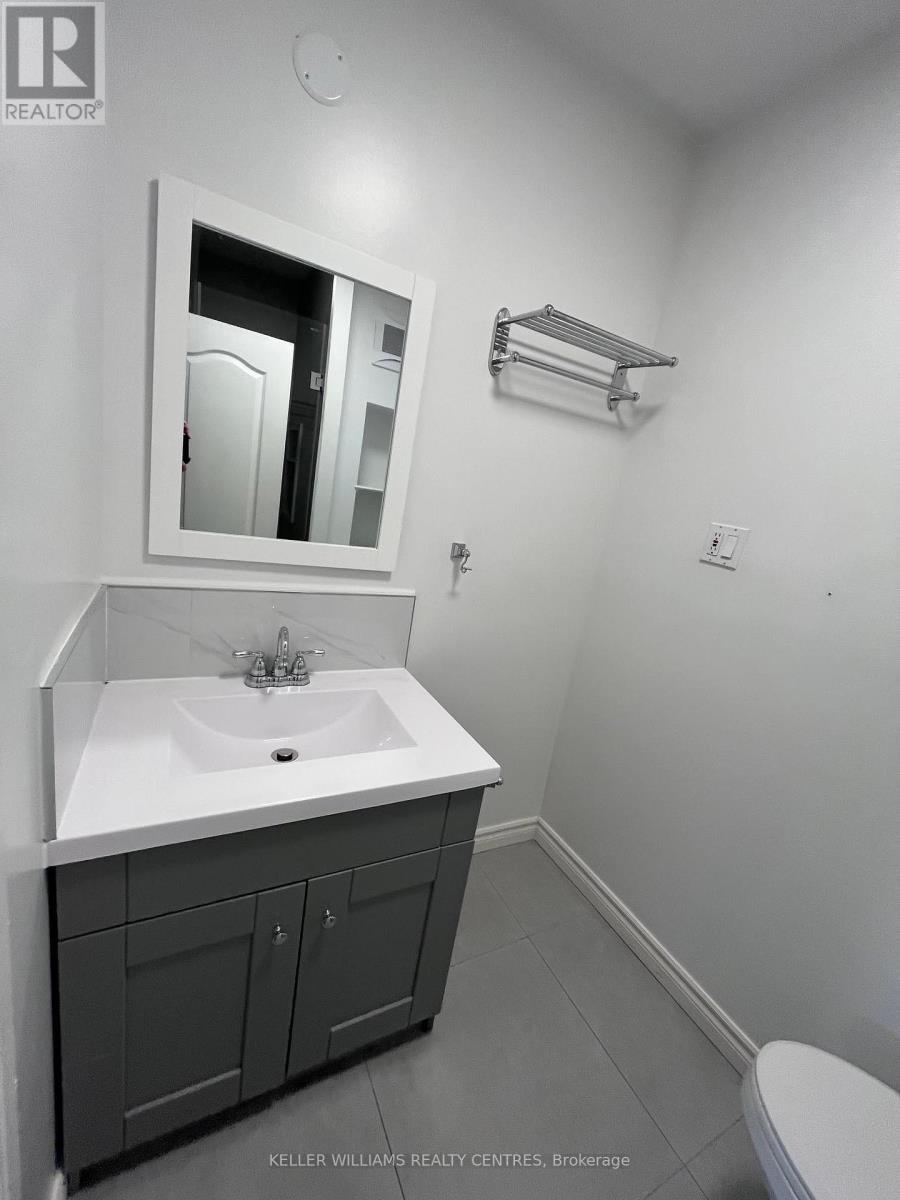 Main - 190 Holborne Avenue, Toronto, Ontario  M4C 2R8 - Photo 10 - E12434142