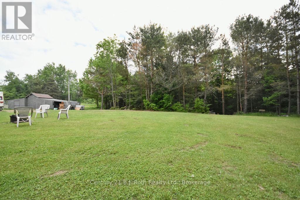 2286 Flos Ten Road E, Springwater, Ontario  L0L 1P0 - Photo 25 - S12441517