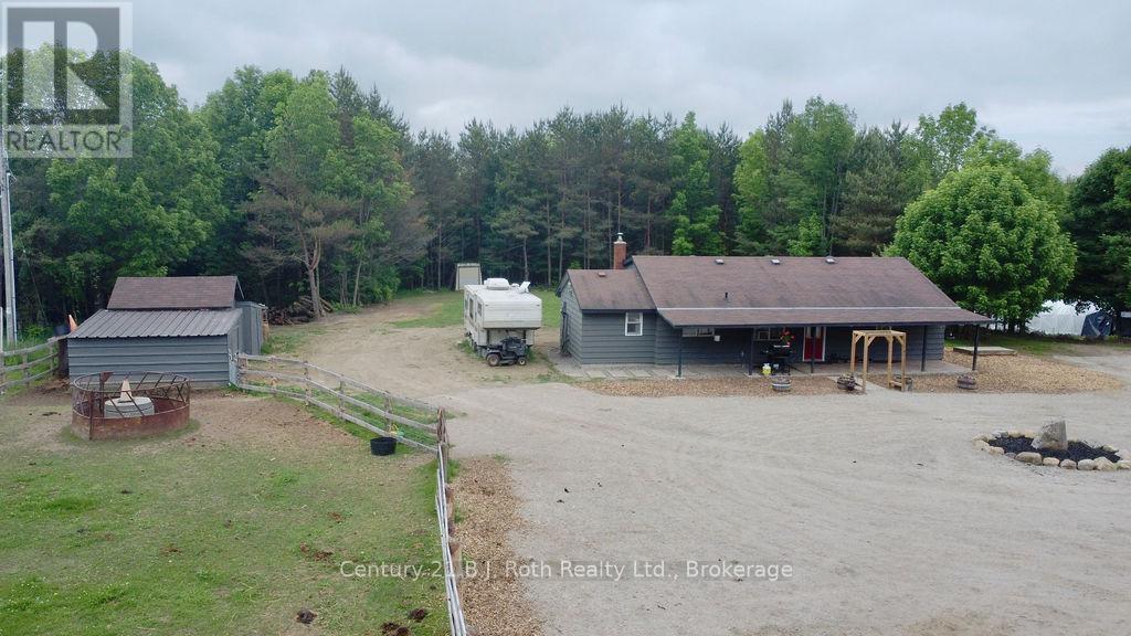 2286 Flos Ten Road E, Springwater, Ontario  L0L 1P0 - Photo 5 - S12441517