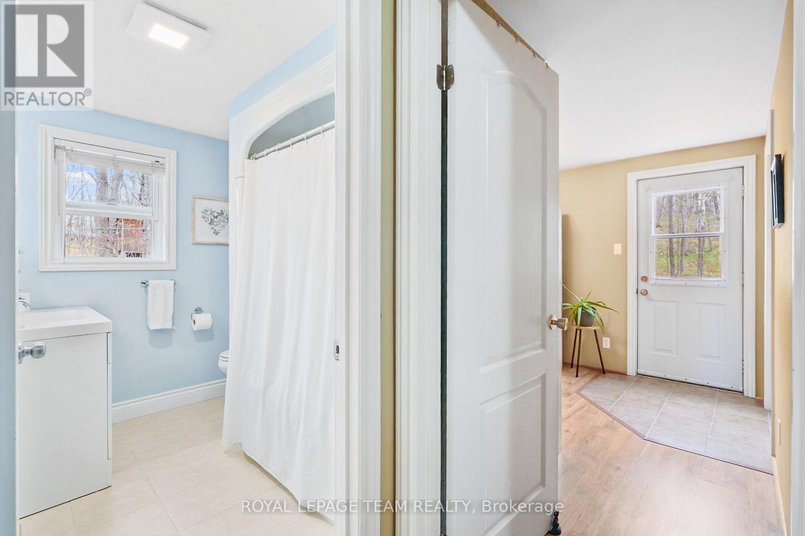 371 Kennedy Road, Greater Madawaska, Ontario  K0J 1H0 - Photo 30 - X12135748