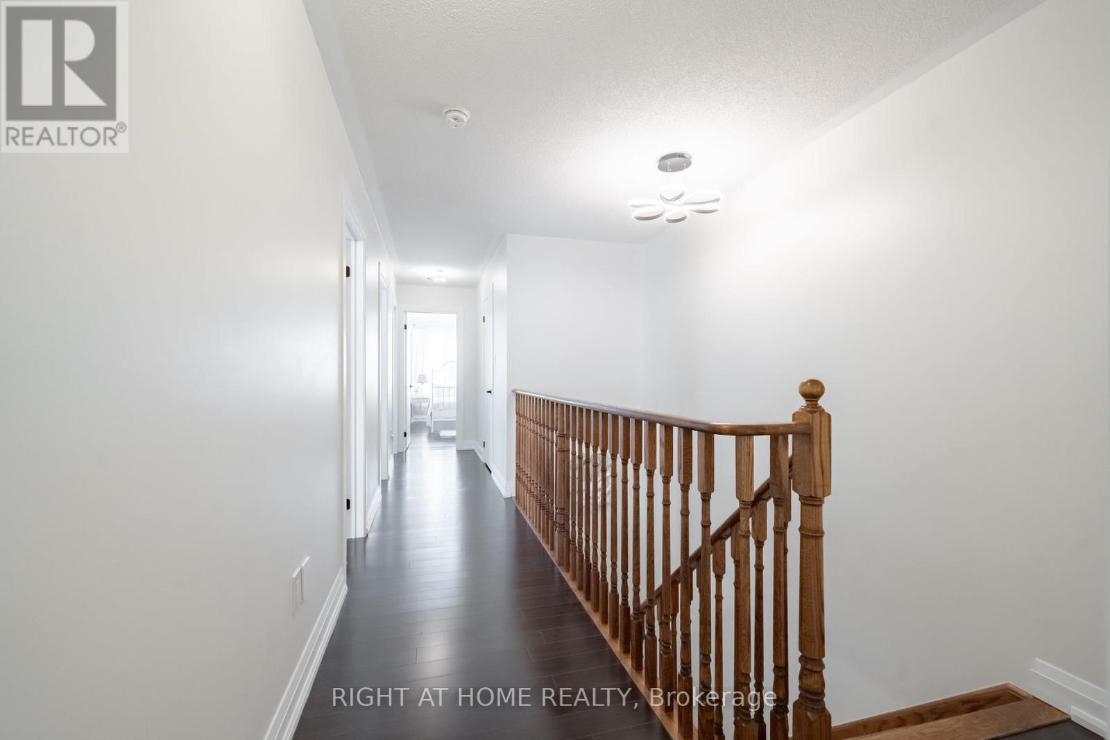 182 Meadowhawk Trail, Bradford West Gwillimbury (Bradford), Ontario  L3Z 0E9 - Photo 18 - N12441386
