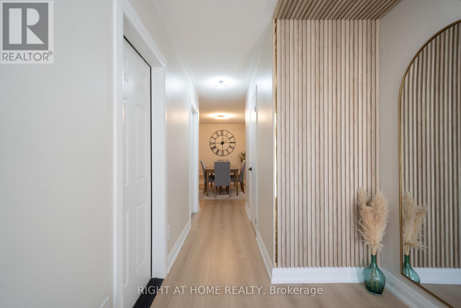 182 Meadowhawk Trail, Bradford West Gwillimbury (Bradford), Ontario  L3Z 0E9 - Photo 3 - N12441386