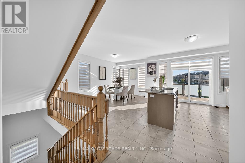 11815 Tenth Line, Whitchurch-Stouffville, Ontario  L4A 4V7 - Photo 12 - N12441441