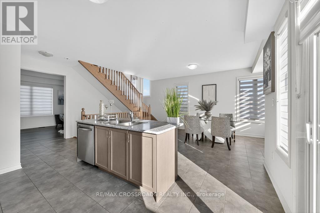11815 Tenth Line, Whitchurch-Stouffville, Ontario  L4A 4V7 - Photo 17 - N12441441