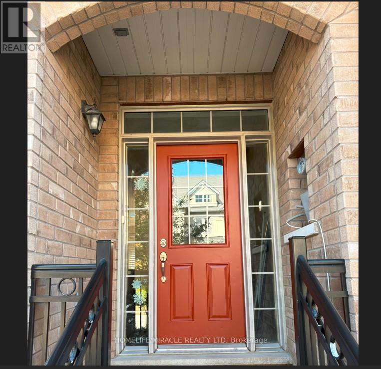 72 Ruffle Lane, Richmond Hill, Ontario  L4E 0W3 - Photo 1 - N12441469