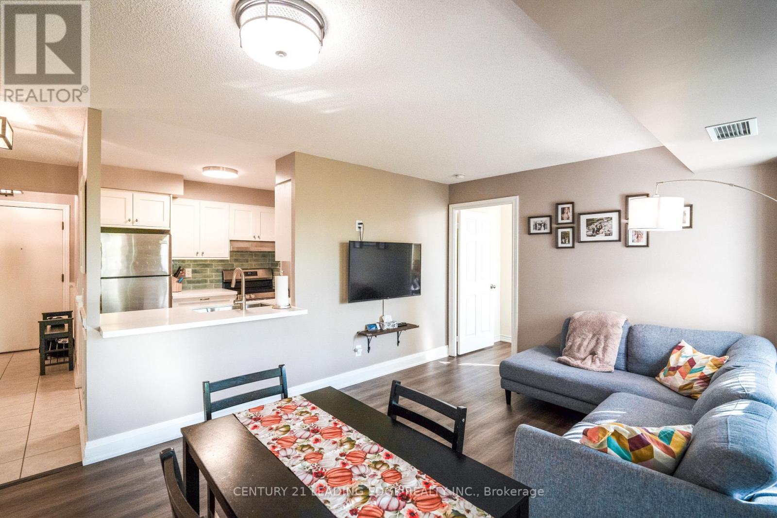 219 - 700 Humberwood Boulevard, Toronto, Ontario  M9W 7J4 - Photo 1 - W12439944