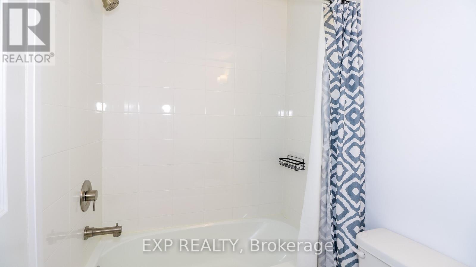16 Haven Lane, Barrie, Ontario  L9J 0M4 - Photo 24 - S12441434