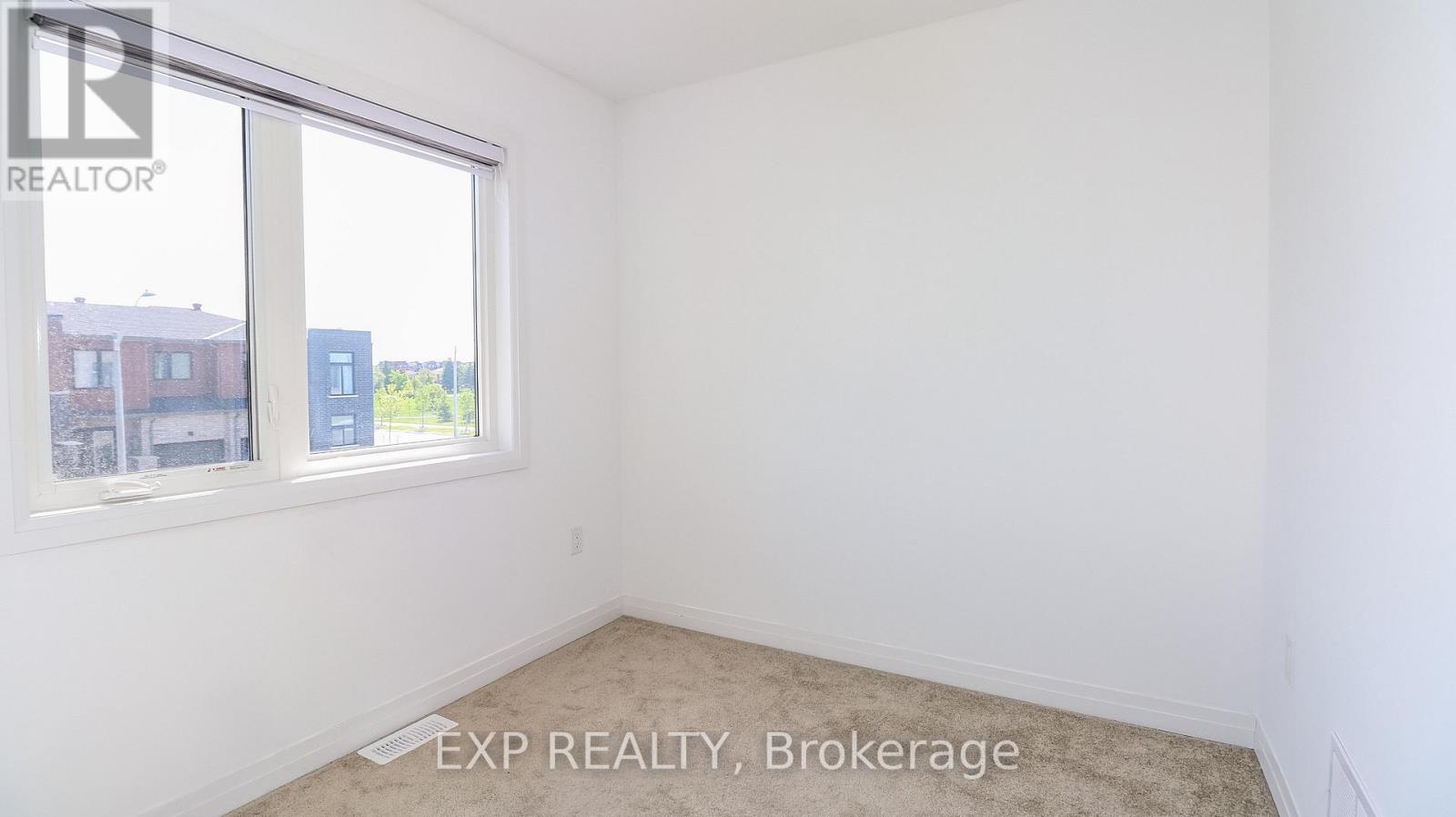 16 Haven Lane, Barrie, Ontario  L9J 0M4 - Photo 27 - S12441434
