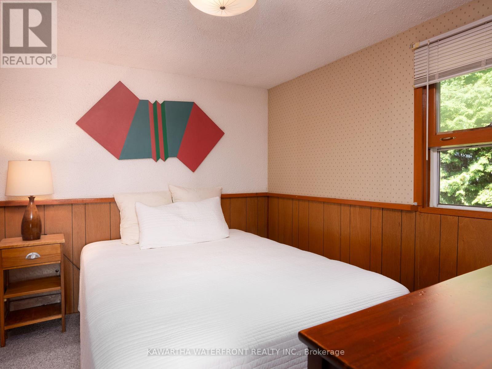 210 Wrenhaven Road, Kawartha Lakes, Ontario  K0M 1N0 - Photo 15 - X12441521