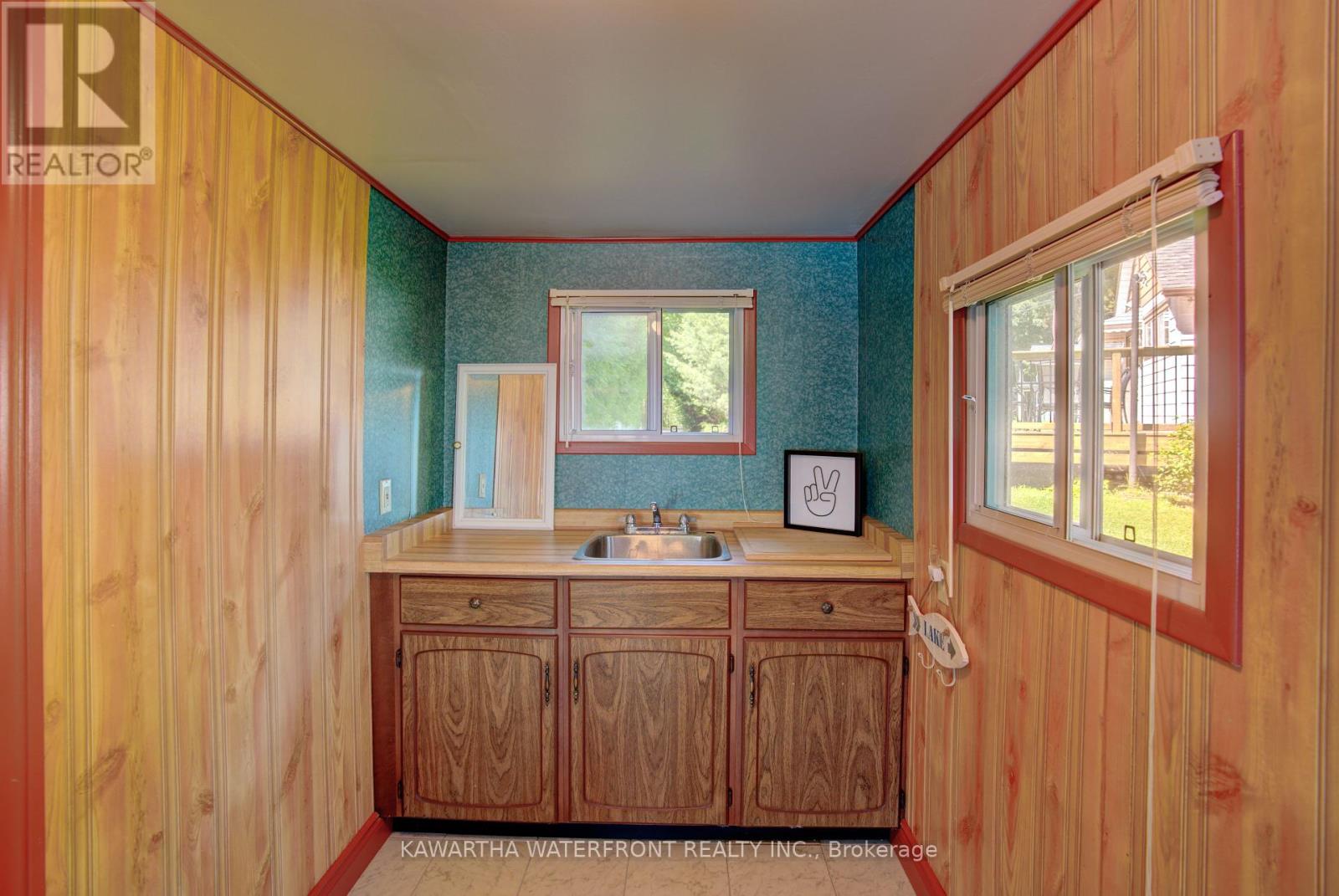 210 Wrenhaven Road, Kawartha Lakes, Ontario  K0M 1N0 - Photo 23 - X12441521