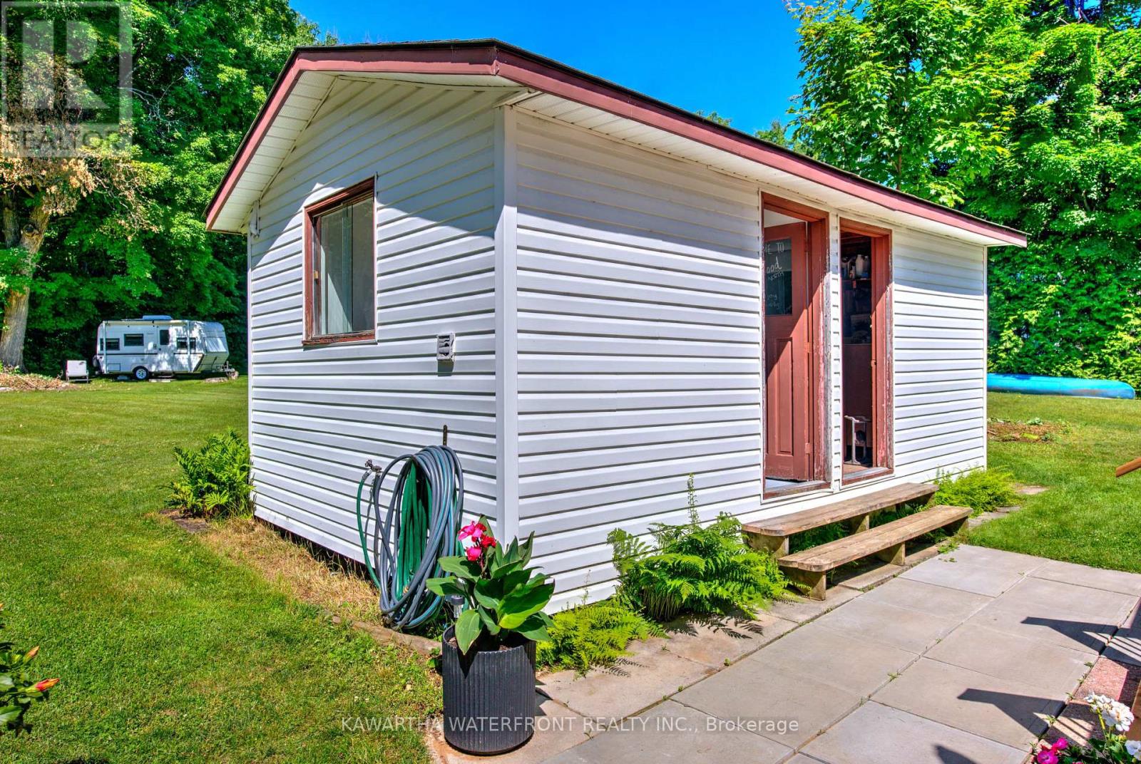 210 Wrenhaven Road, Kawartha Lakes, Ontario  K0M 1N0 - Photo 24 - X12441521