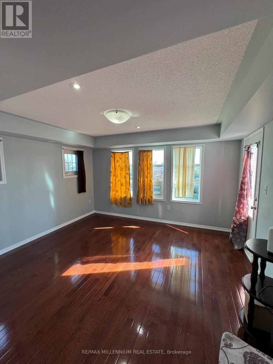 52 Commuter Drive, Brampton, Ontario  L7A 0R3 - Photo 13 - W12438465