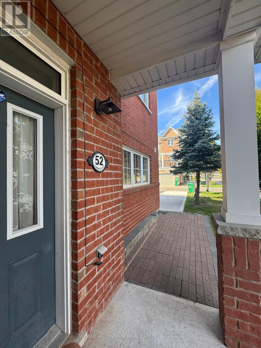 52 Commuter Drive, Brampton, Ontario  L7A 0R3 - Photo 3 - W12438465