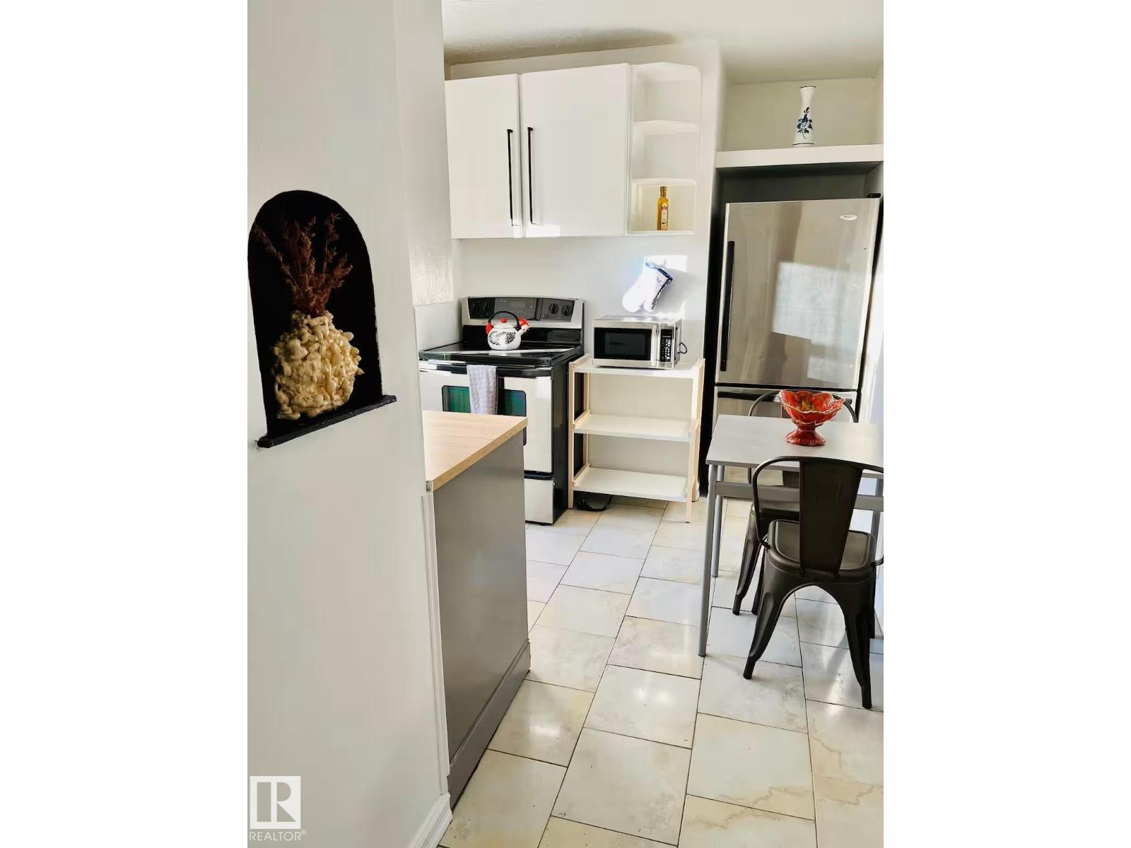 10711 76 Av Nw, Edmonton, Alberta  T6E 1L8 - Photo 15 - E4460525