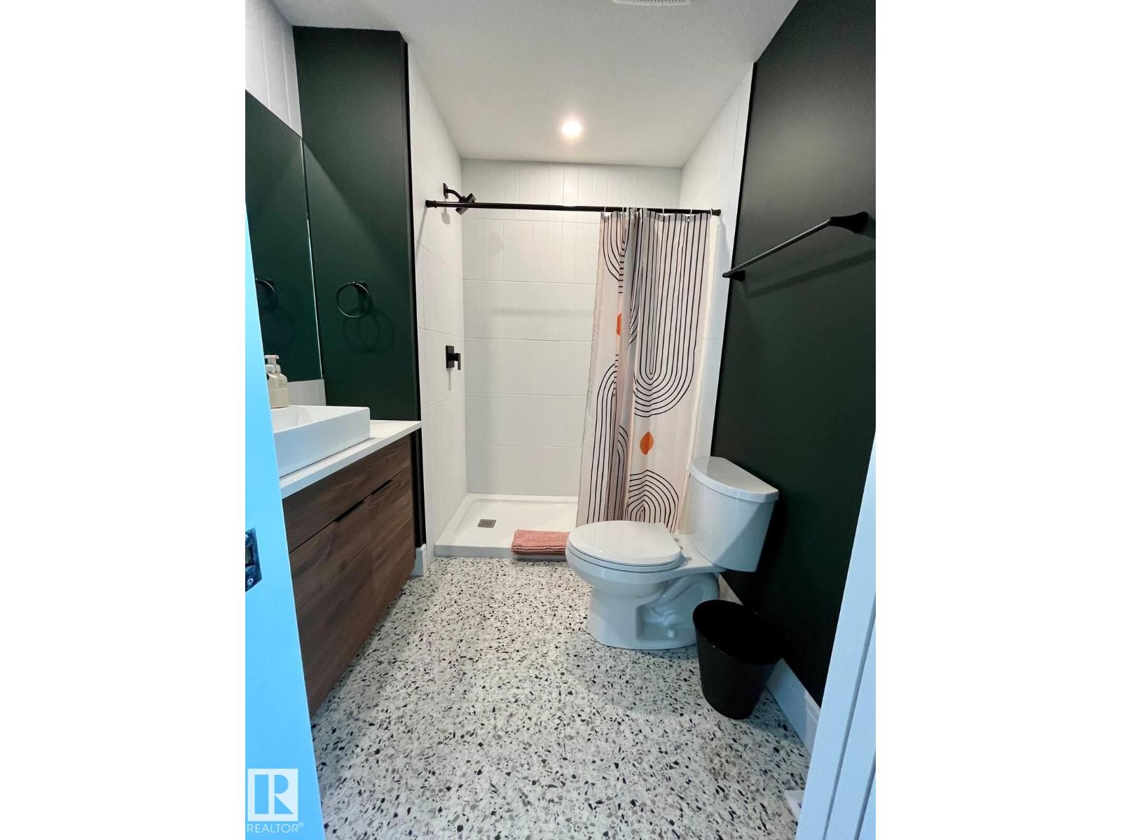 10711 76 Av Nw, Edmonton, Alberta  T6E 1L8 - Photo 6 - E4460525