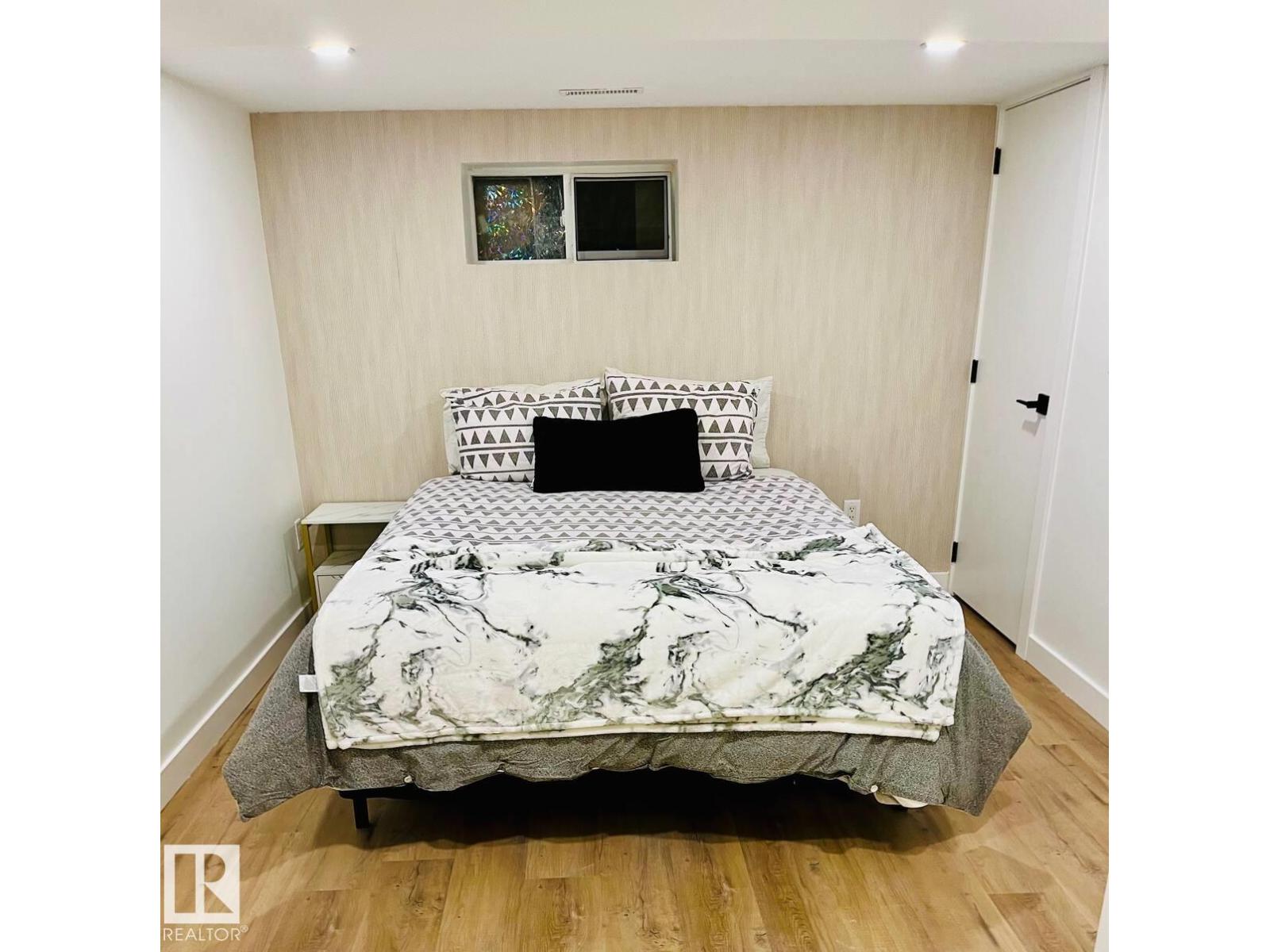 10711 76 Av Nw, Edmonton, Alberta  T6E 1L8 - Photo 30 - E4460525