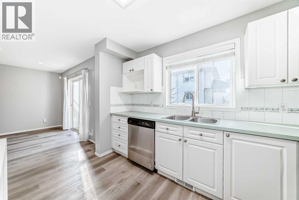 215 Harvest Gold Place Ne, Calgary, Alberta  T3K 4Y1 - Photo 16 - A2258620