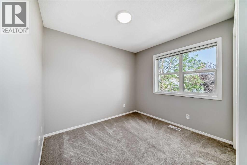 215 Harvest Gold Place Ne, Calgary, Alberta  T3K 4Y1 - Photo 29 - A2258620