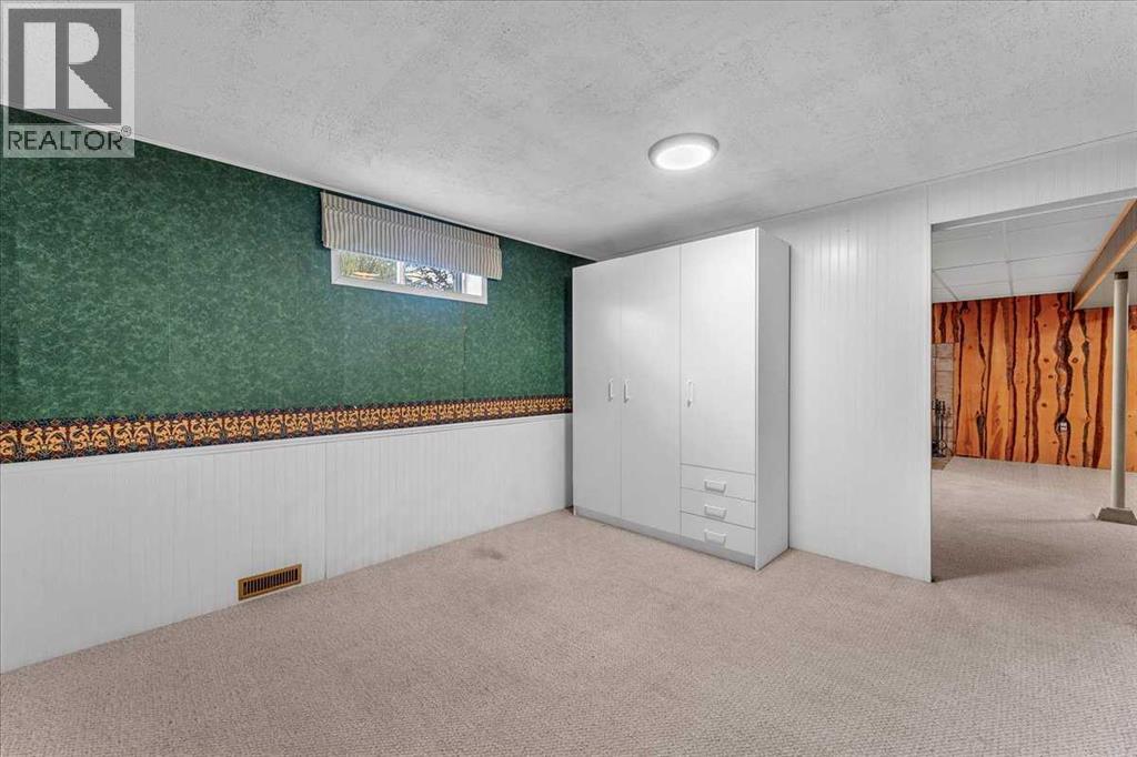 3 Walnut Drive Sw, Calgary, Alberta  T3C 3H2 - Photo 30 - A2261389
