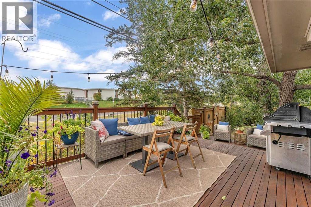 3 Walnut Drive Sw, Calgary, Alberta  T3C 3H2 - Photo 36 - A2261389