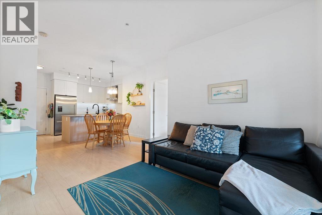303 3205 Mountain Highway, North Vancouver, British Columbia  V7K 0A3 - Photo 9 - R3054303